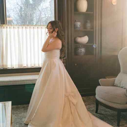 Justin Alexander Wedding Gown