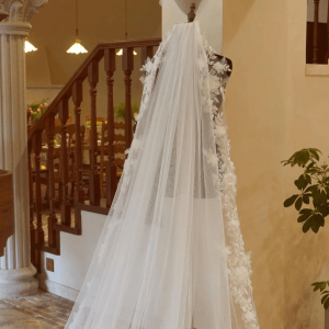 3D Flowers Lace Wedding Veil Cathedral Length